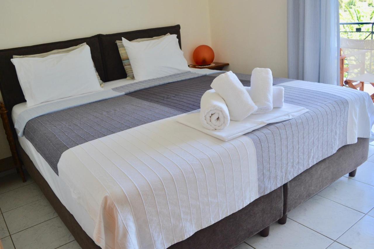 Troumpas Family Rooms & Apartments ليونِذيو المظهر الخارجي الصورة