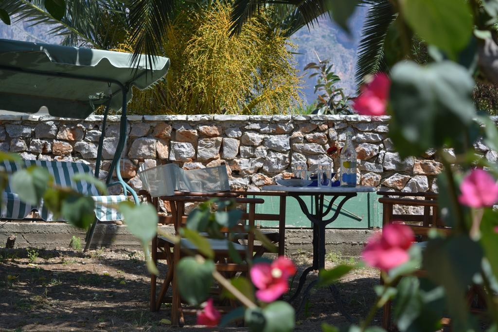Troumpas Family Rooms & Apartments ليونِذيو المظهر الخارجي الصورة